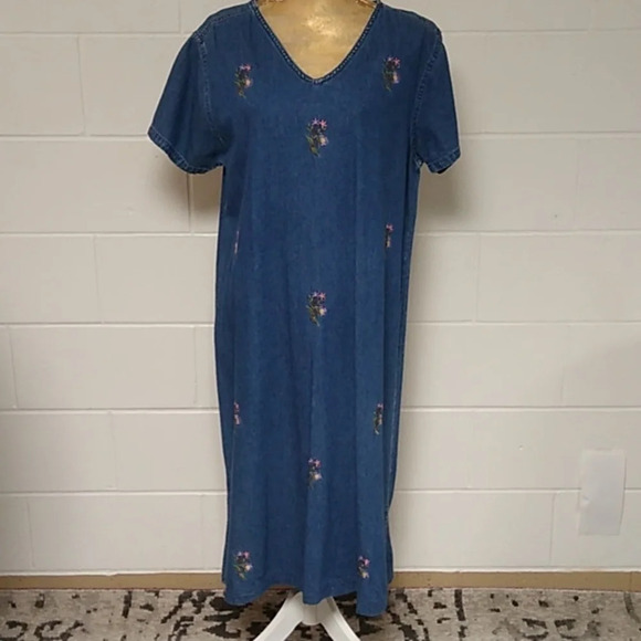 PREMIER INTERNATIONAL SHORT SLEEVE, V-NECK, EMBROIDERED, COTTON. DENIM DRESS 1X - Picture 7 of 7